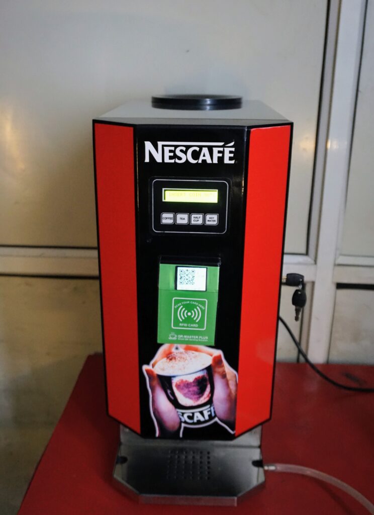 Card & UPI Tea Coffee Vending Machine